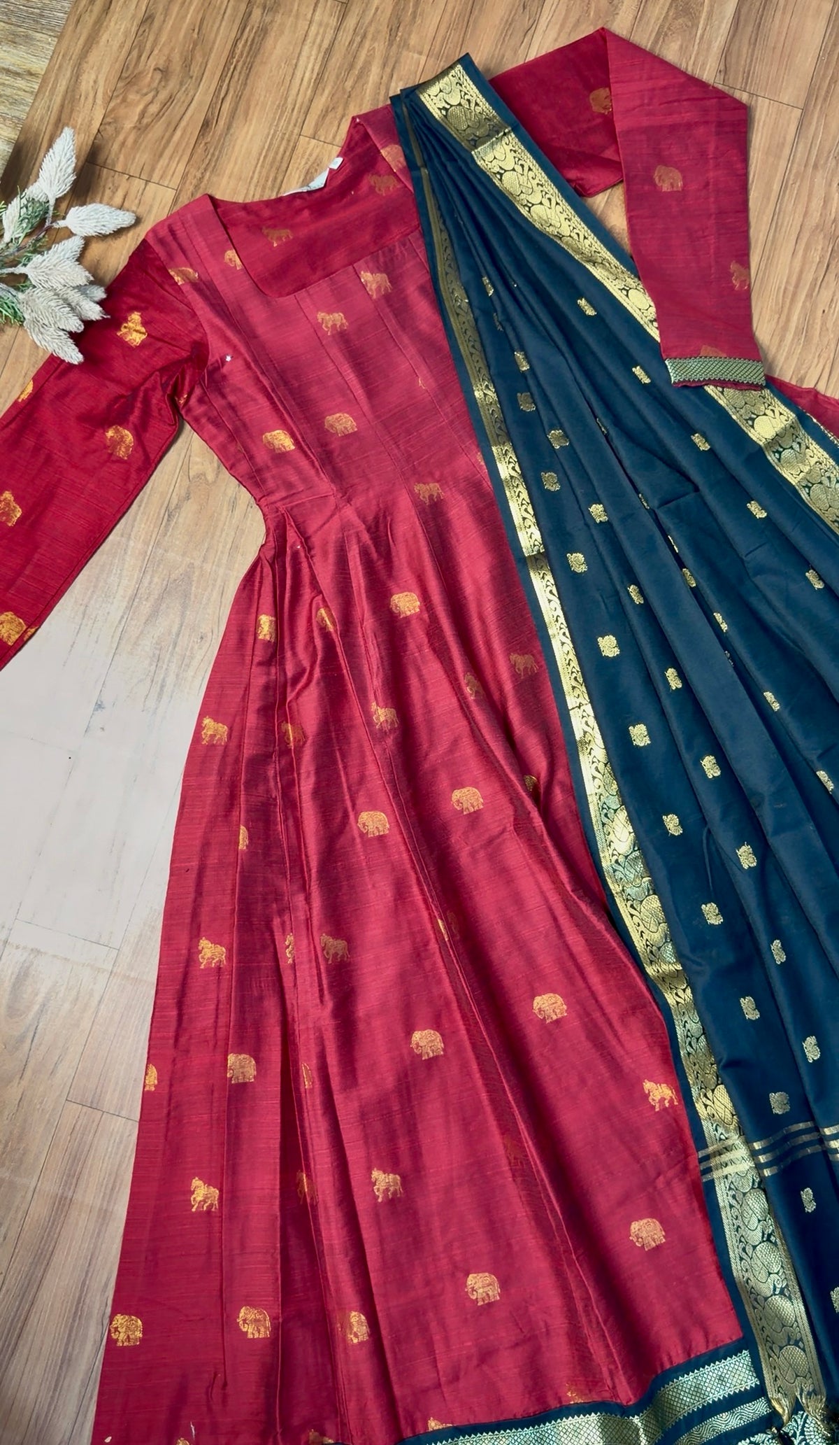 SIYA164 Red| Aadhira Panel Anarkali Set for Women (2-Piece)