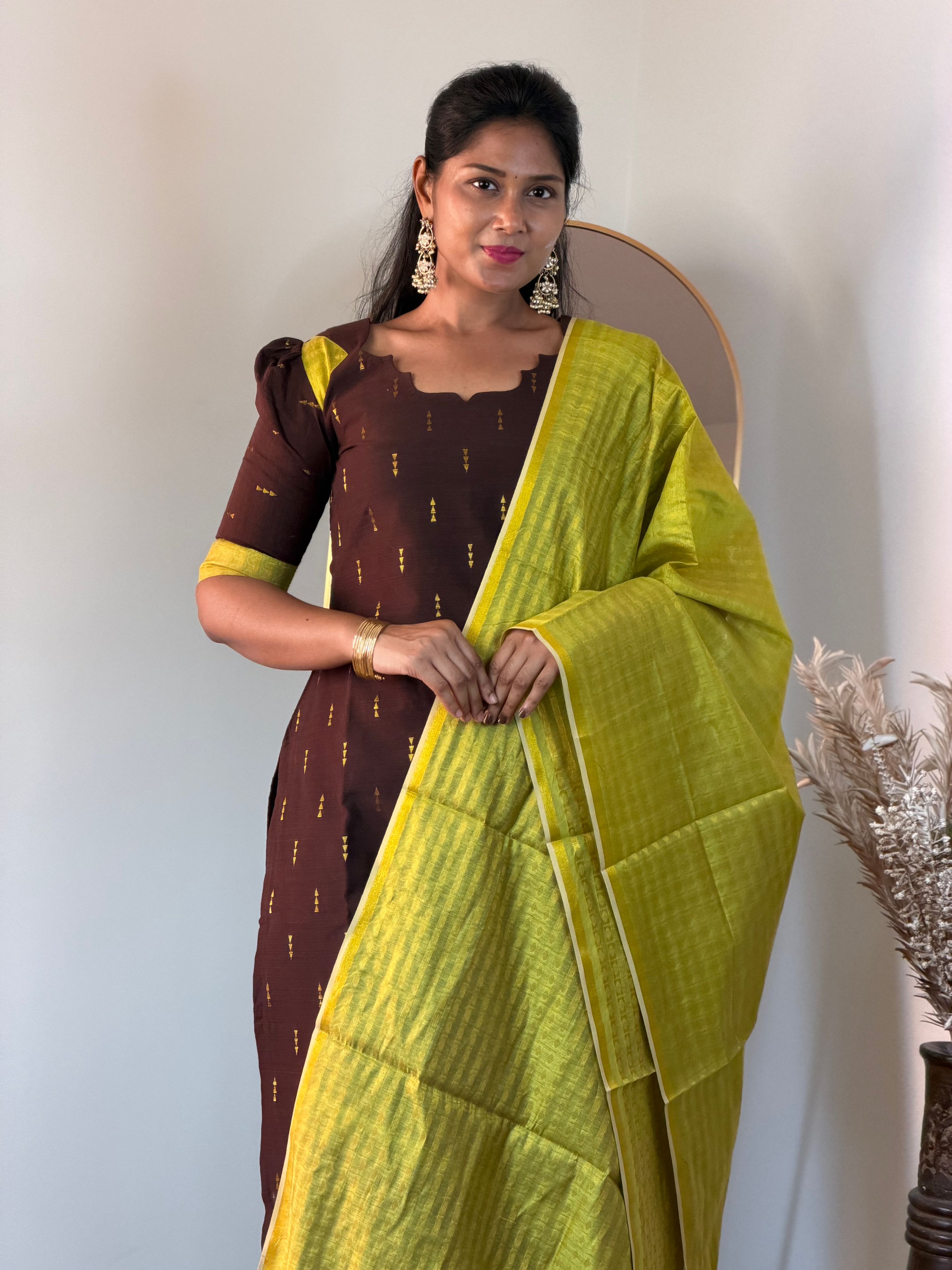 SIYA117 Brown| Aira raw silk kurta set (3 Piece)