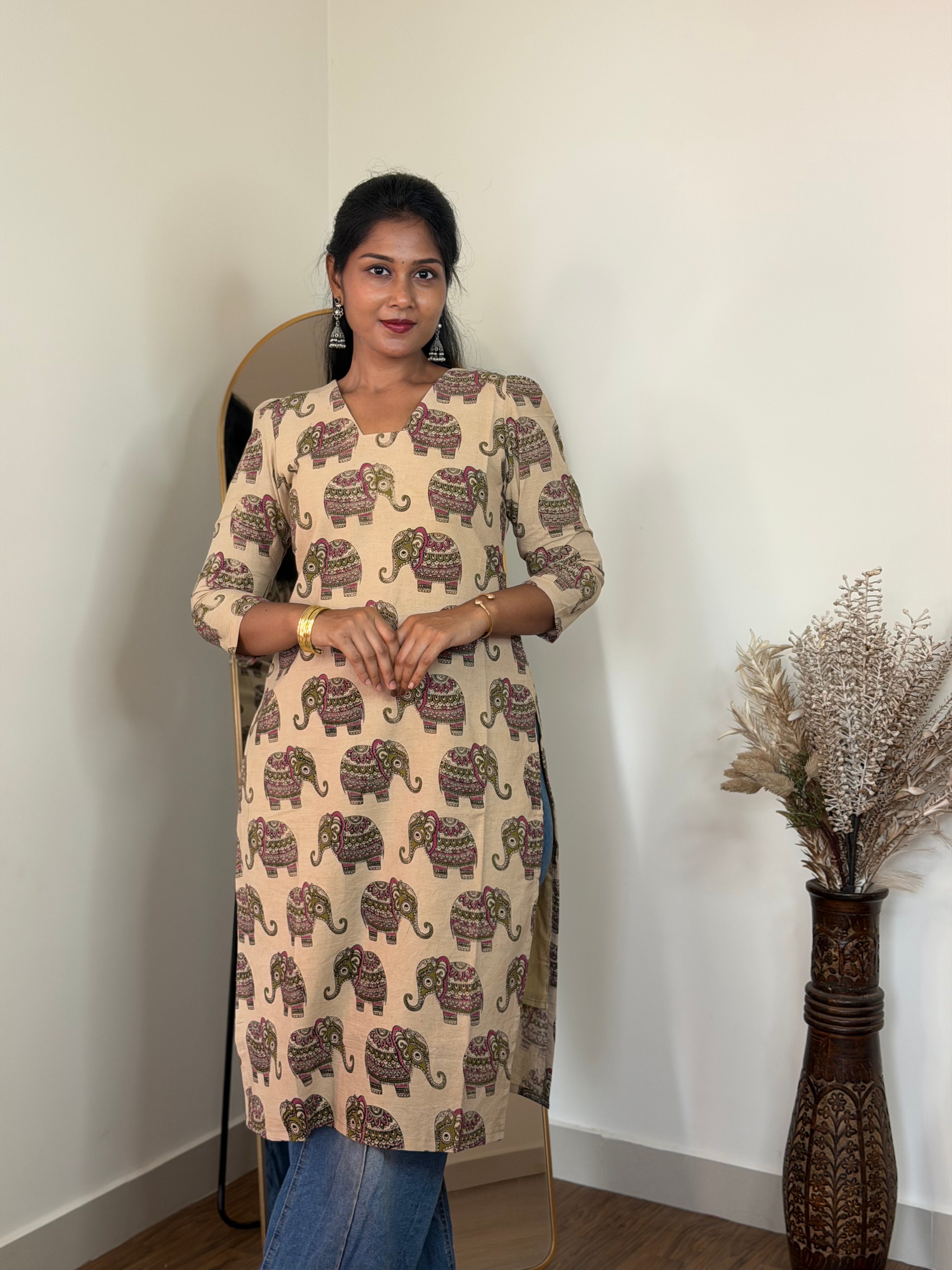 SIYA120 Beige| Screen Printed Kalamkari Cotton Top