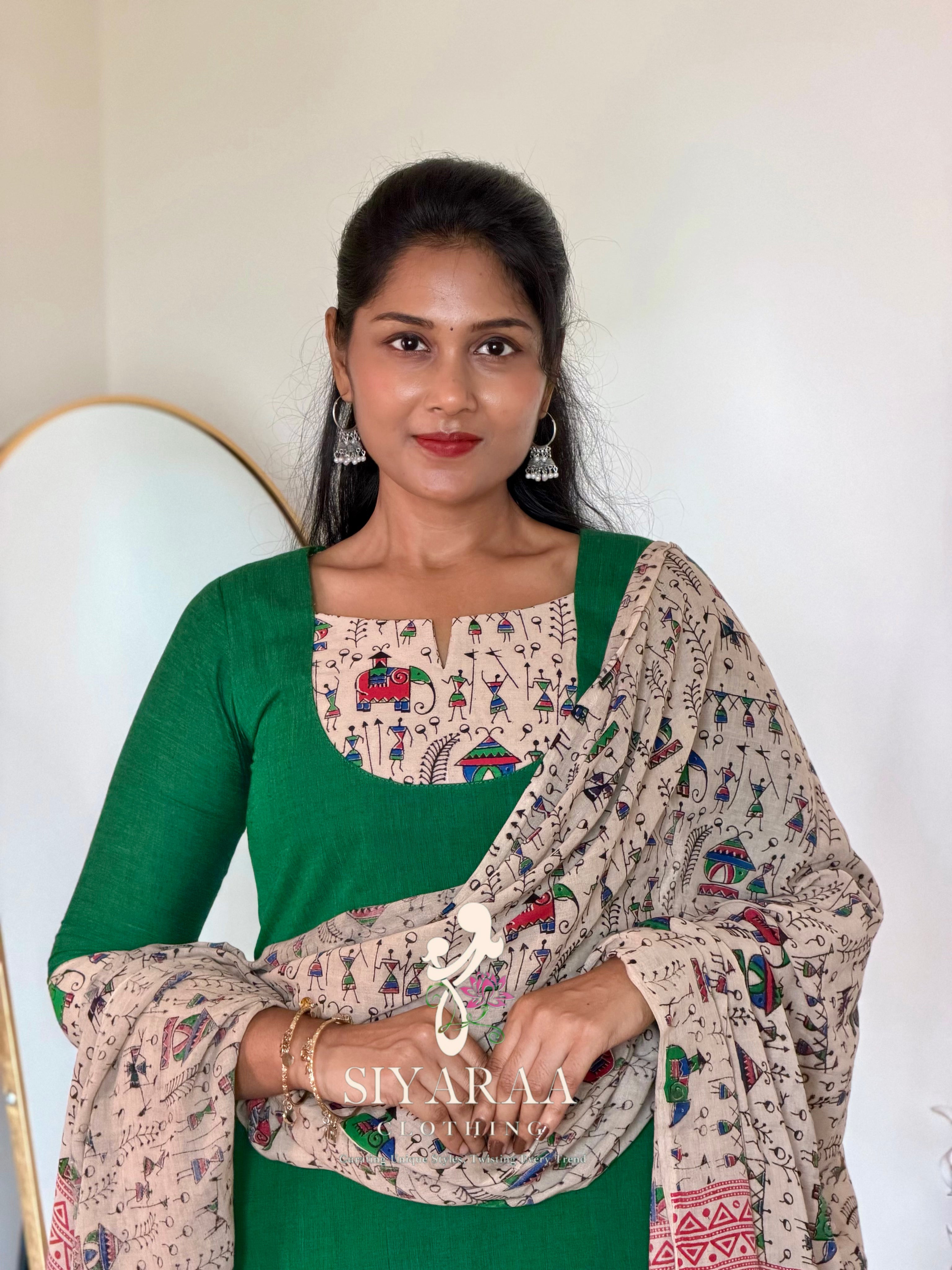 SIYA125 Green | Ruhani Screen printed Kalamkari cotton Kurta set (3-Piece)