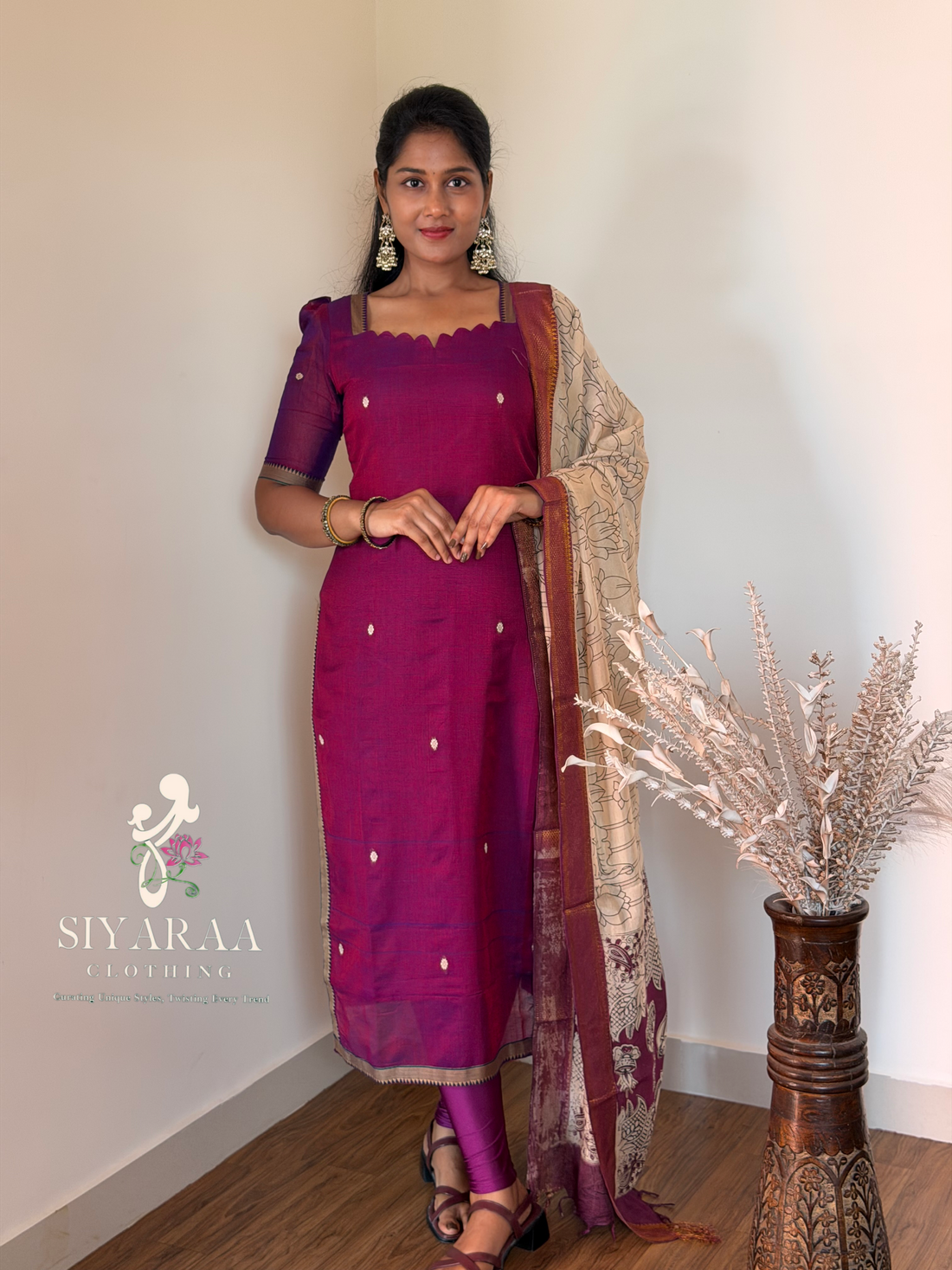 SIYA127 WINE| Varnika Narayanpet Top with Kalamkari Dupatta (2-Piece)