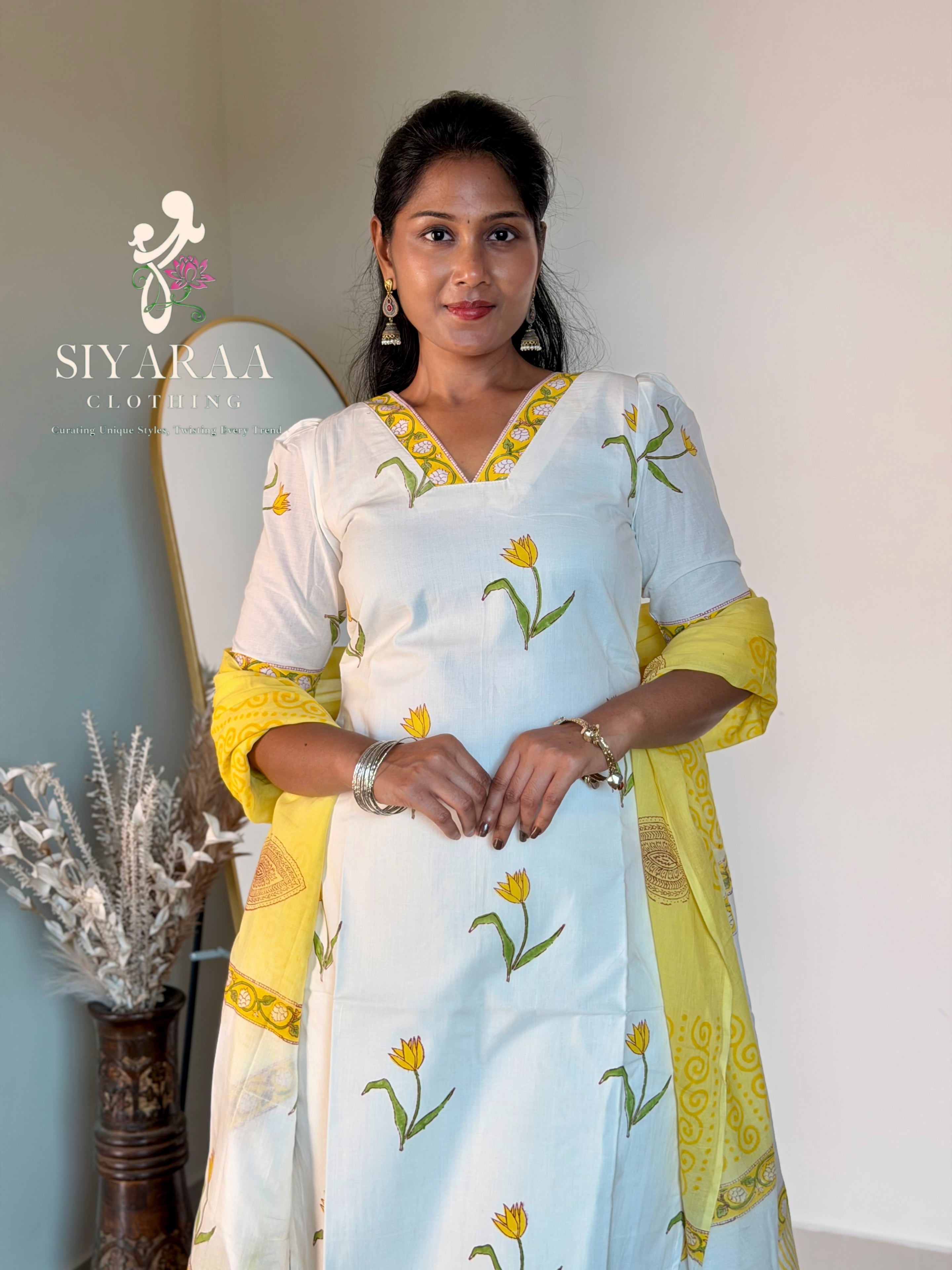 SIYA128 Half white| Handblock Jaipur Cotton 3-Piece Kurta Set