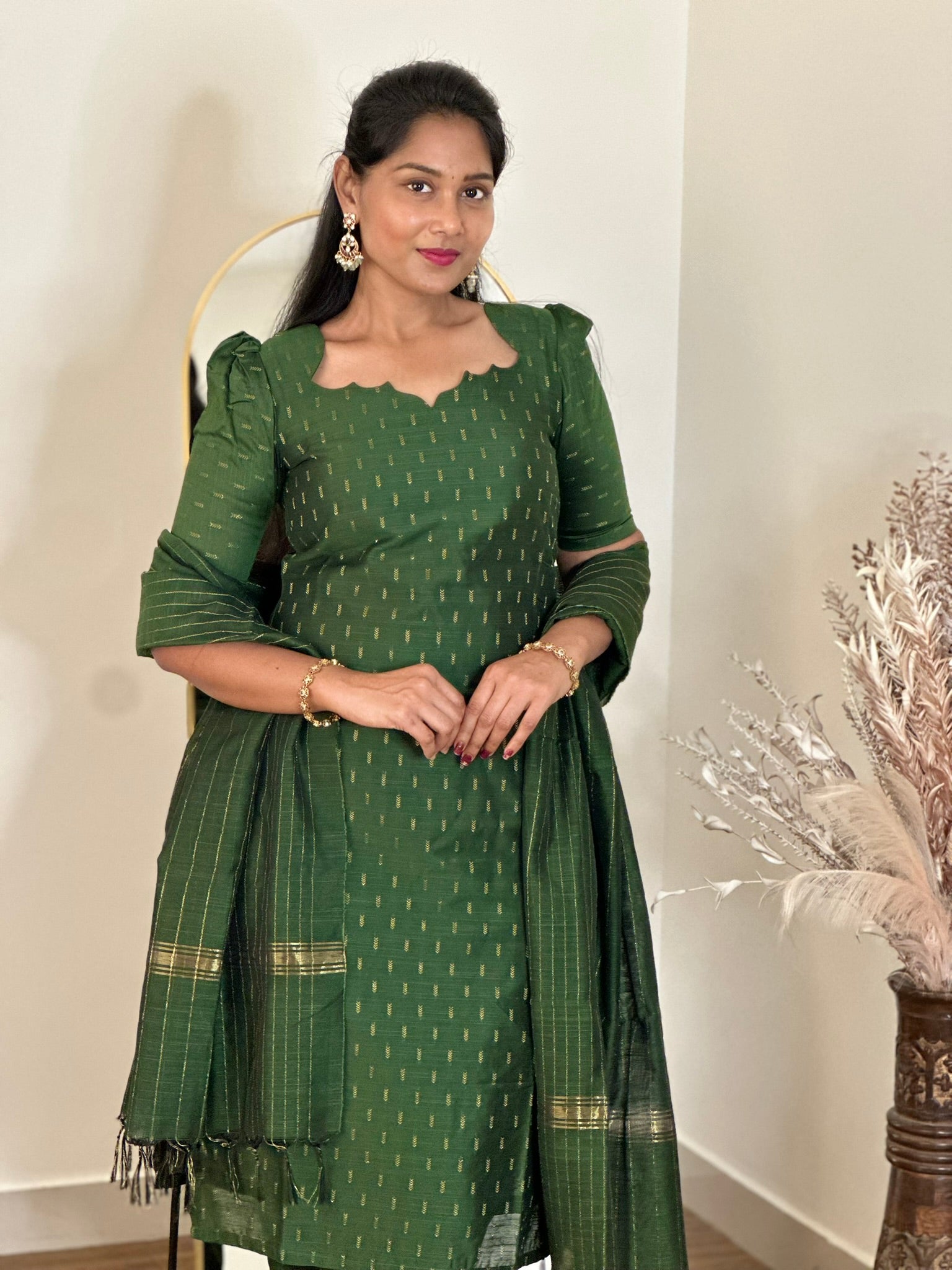 SIYA086 Green | Aira Raw Silk Kurta Set (3-Piece)
