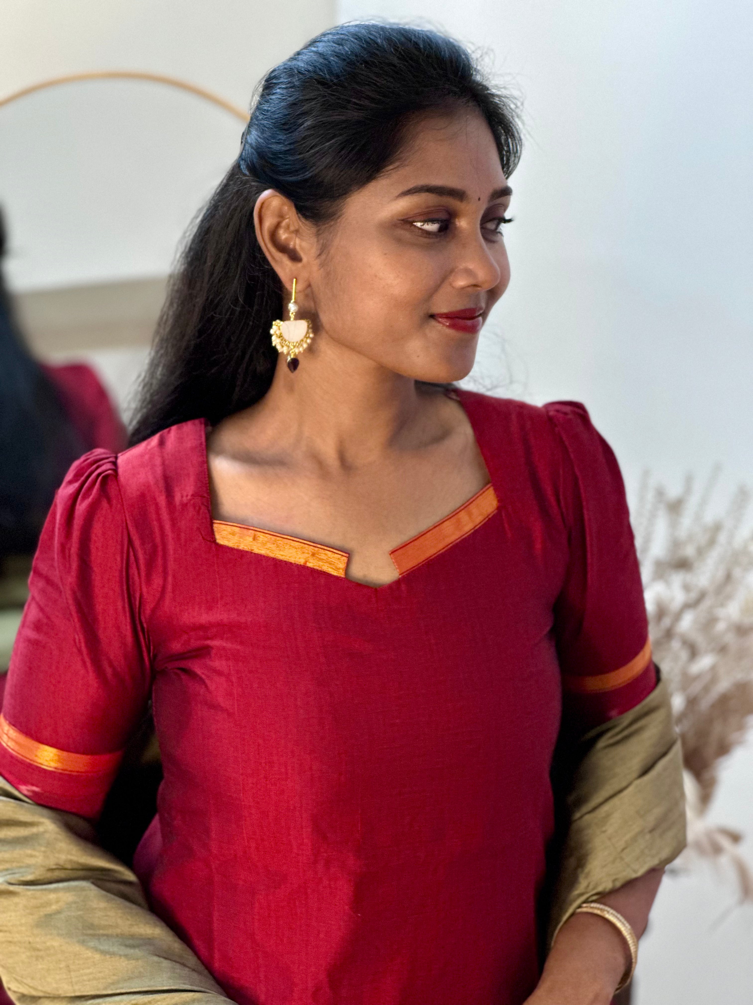 SIYA055 | Varnika Pochampally Seiko Silk Kurta Set (3-Piece) -Red
