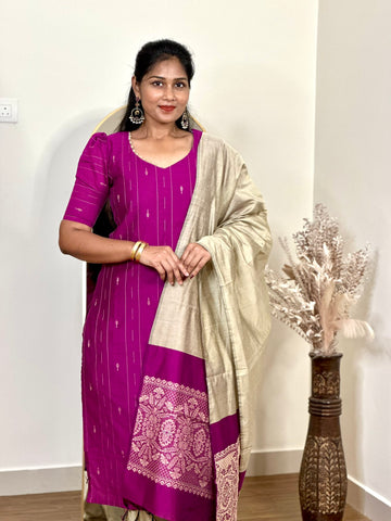 SIYA092 Purple | Aira Raw Silk Kurta Set (3-Piece)