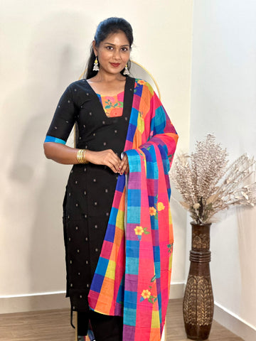 SIYA098 Black | Aira South Cotton Kurta Set with Madras Checks Dupatta (3-Piece)