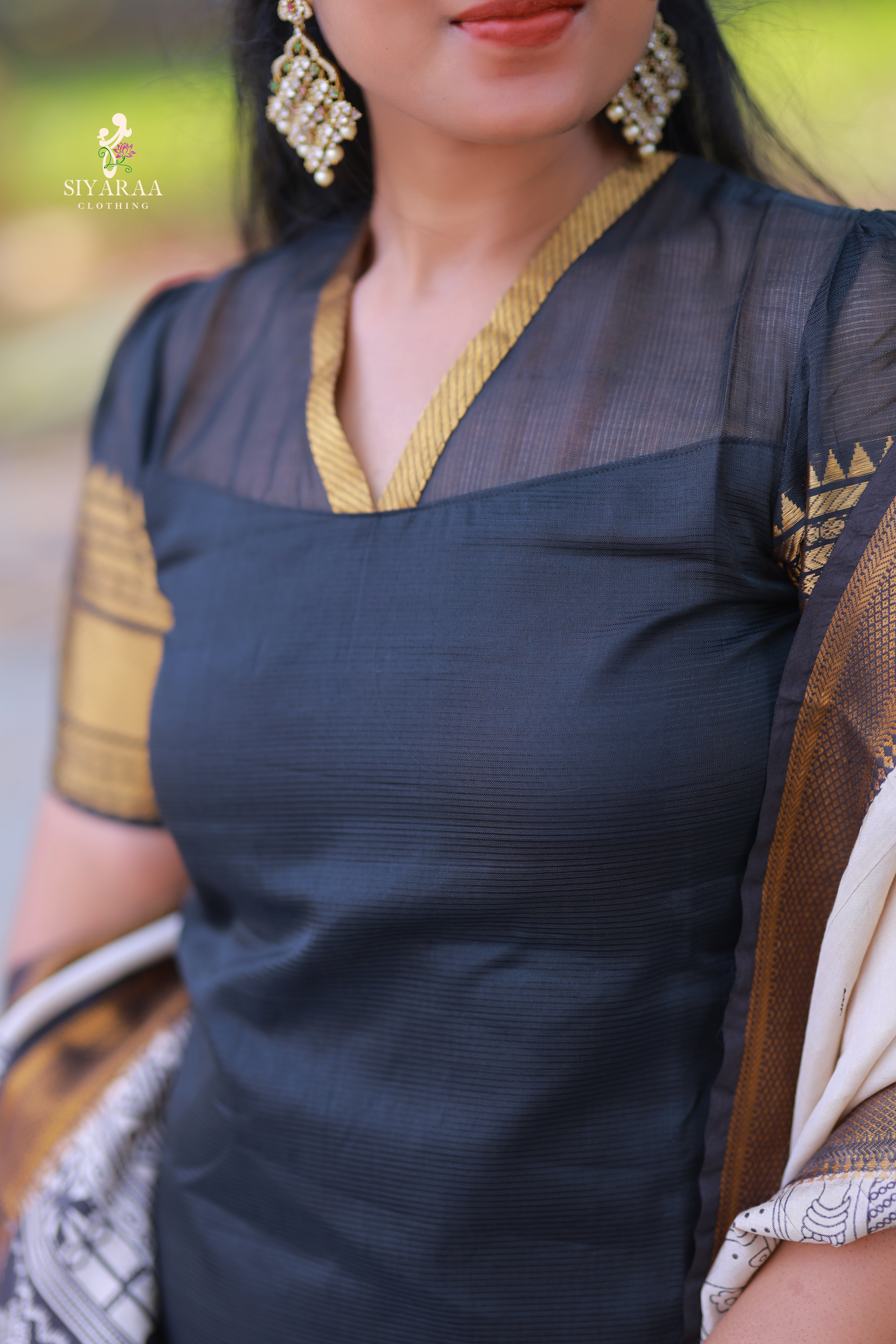 SIYA051 Black| Charvika Mangalagiri Silk Top with Kalamkari Dupatta (2-Piece)