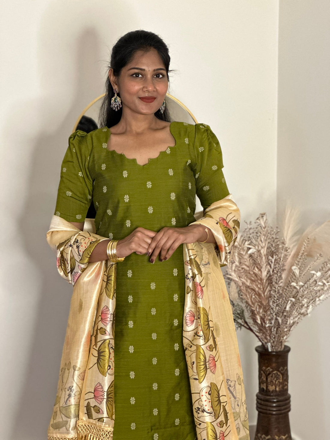 SIYA065 Green | Riyanshi Raw Silk Kurta Set with Digital Print Tussar Silk Dupatta (3-Piece)