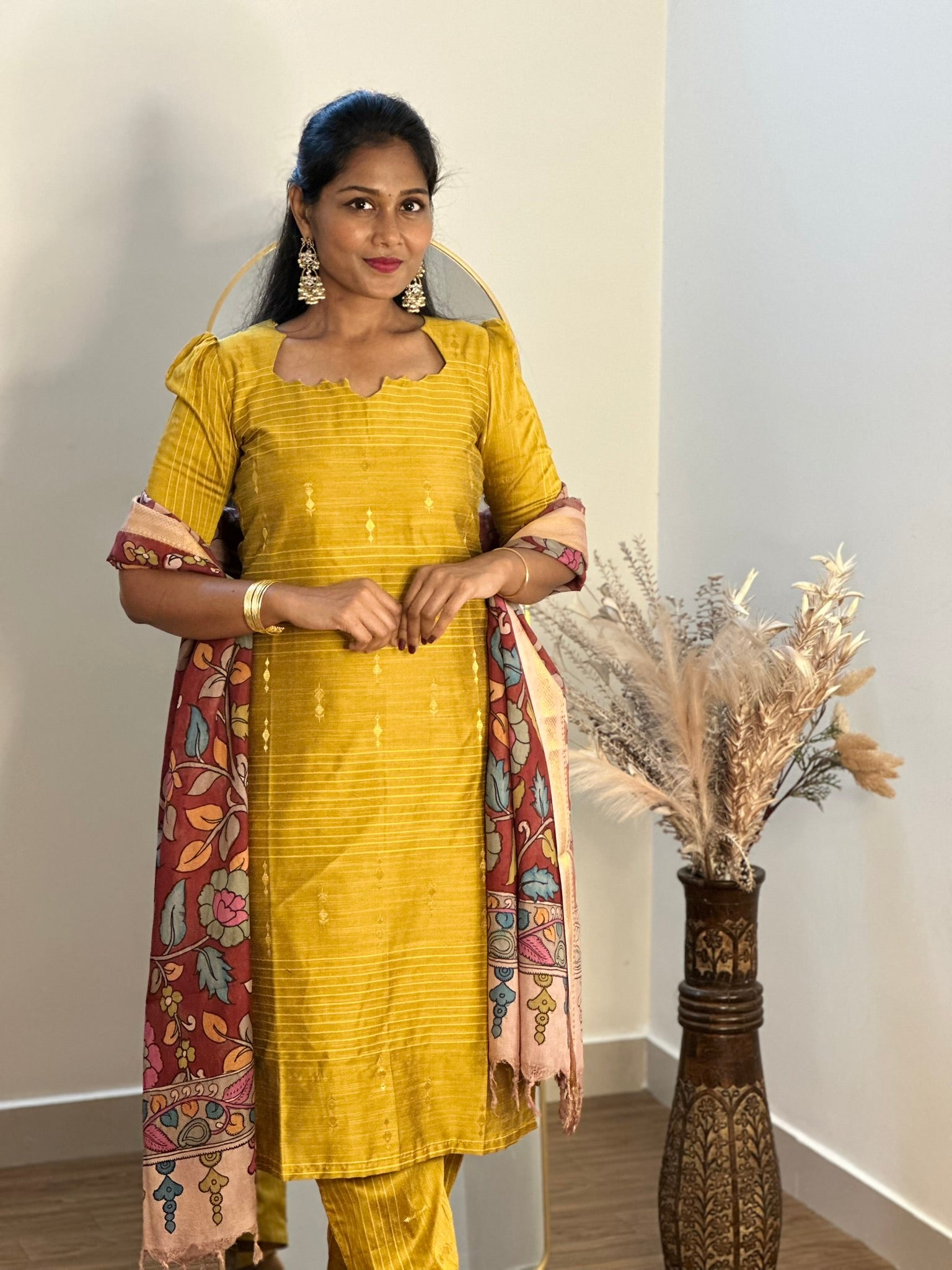 SIYA069 Yellow | Vedhika Raw Silk Kurta Set with Handpainted Pen Kalamkari Dupatta (3-Piece)