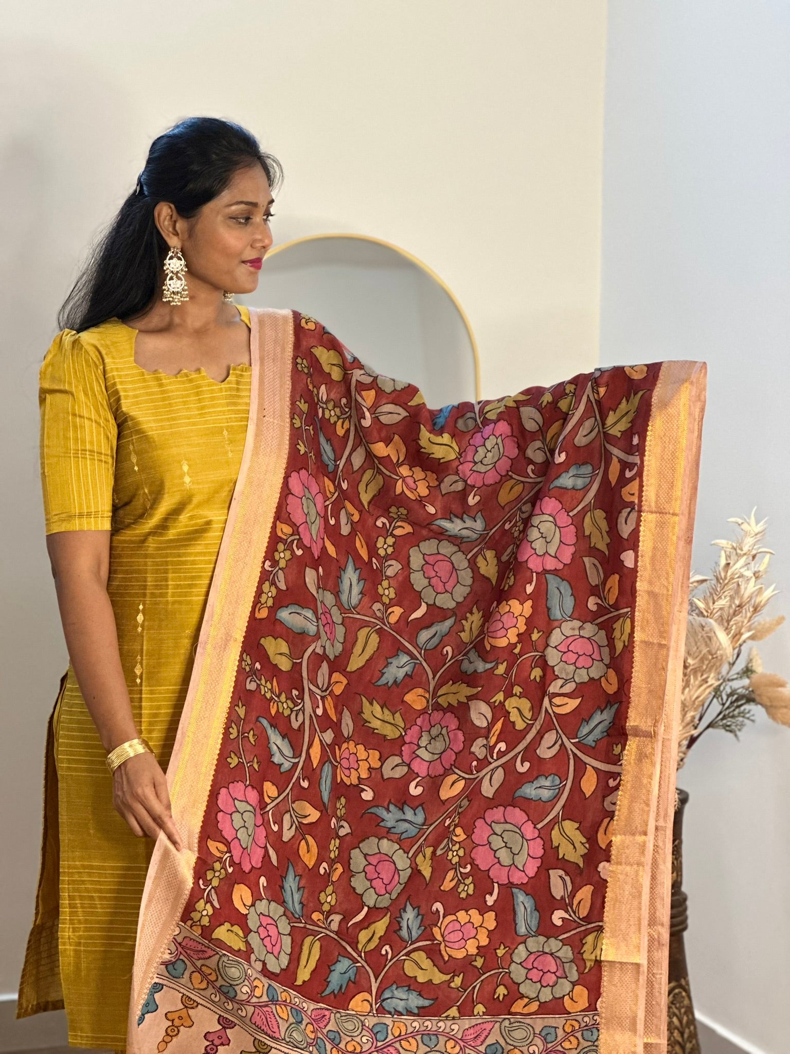 SIYA069 Yellow | Vedhika Raw Silk Kurta Set with Handpainted Pen Kalamkari Dupatta (3-Piece)